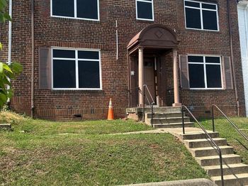 1239 Meigs Place NE