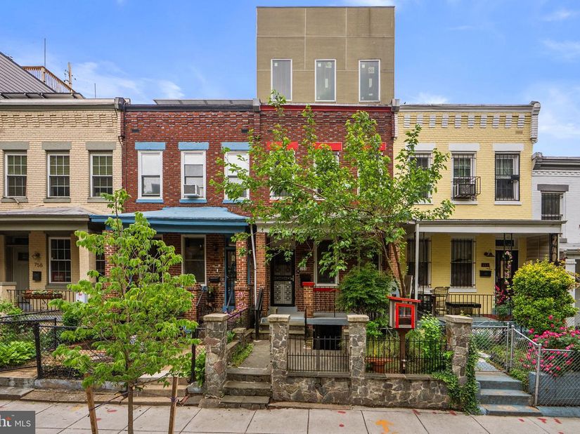 760 Lamont Street NW, Washington DC 20010