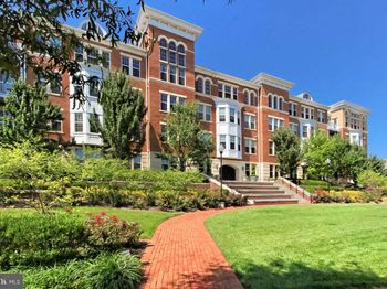 400 Cameron Station Boulevard
