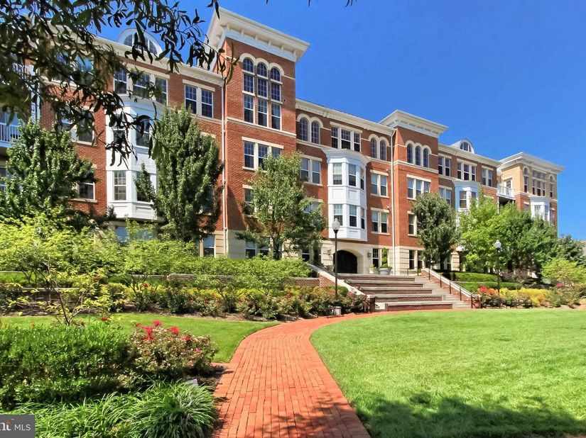 400 Cameron Station Boulevard 332, Alexandria VA 22304