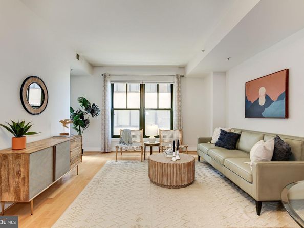 910 M Street NW 508, Washington DC 20001