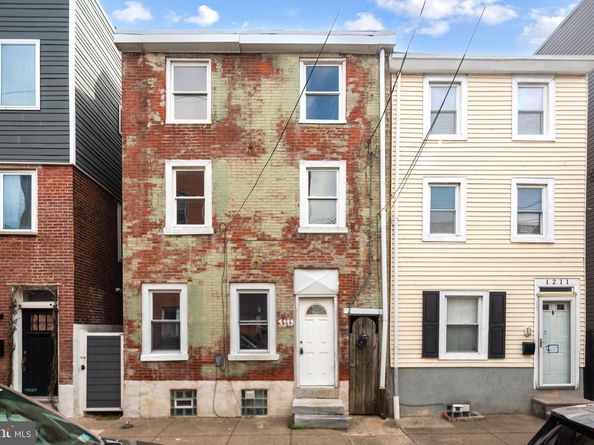 1213 E Oxford Street, Philadelphia PA 19125
