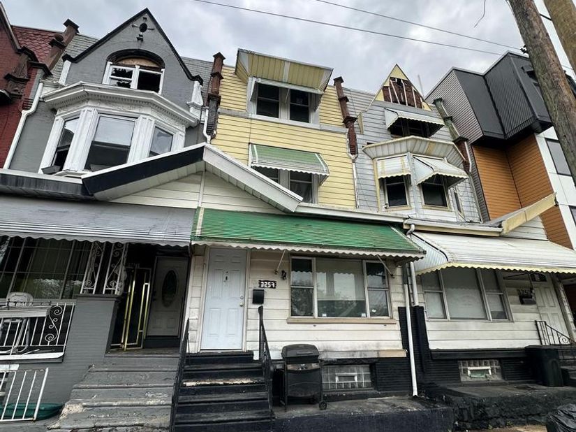 3259 Ridge Avenue, Philadelphia PA 19132