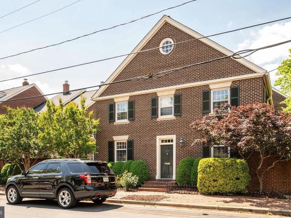 368 N Saint Asaph Street, Alexandria VA 22314