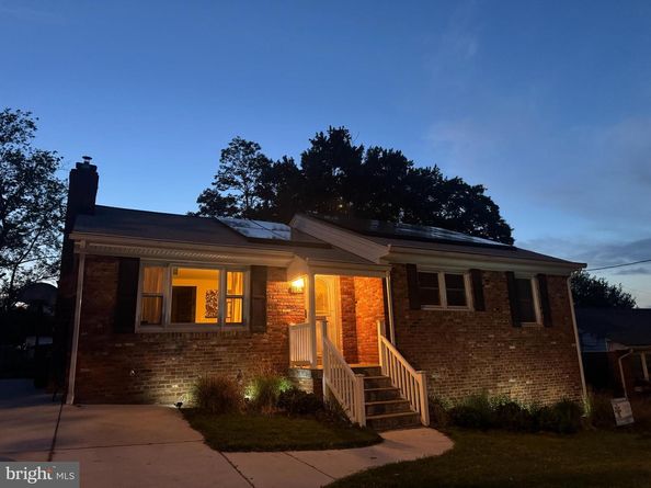 874 N Lebanon Street, Arlington VA 22205