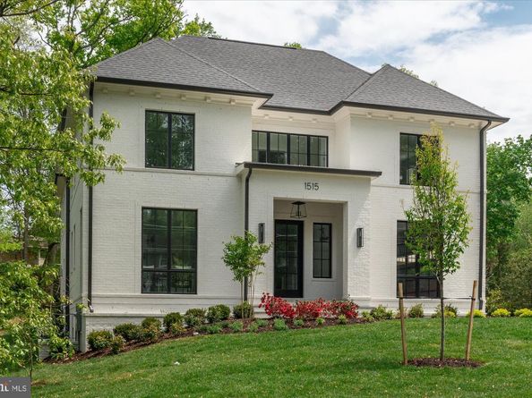 1515 Crestwood Lane, Mclean VA 22101