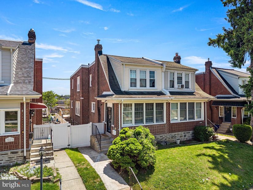7811 Loretto Avenue, Philadelphia PA 19111