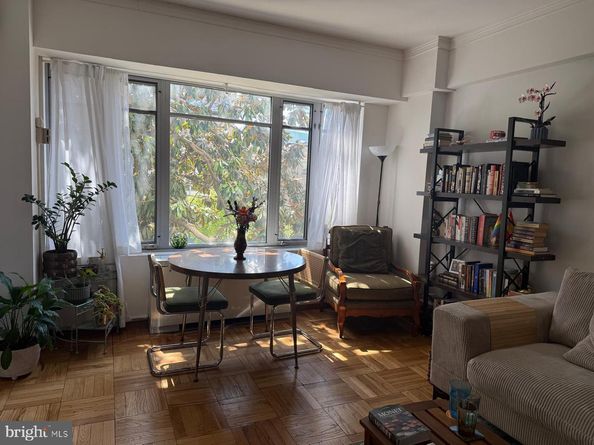 1711 Massachusetts Avenue NW 301, Washington DC 20036