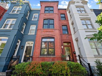 950 Westminster Street NW