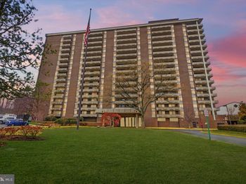 1800 Old Meadow Road