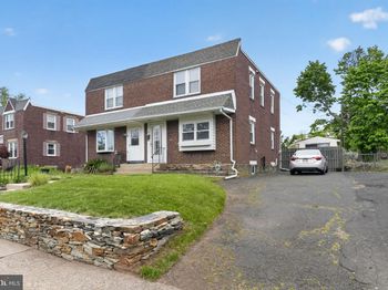 153 Earl Lane