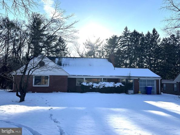 7915 Green Lane, Wyncote PA 19095