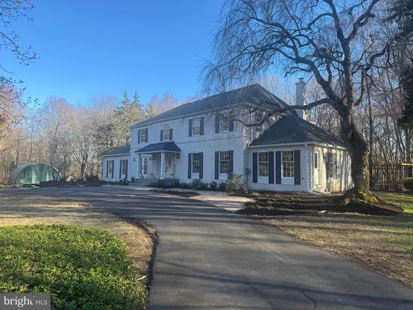 196 Aqueduct Road, Washington Crossing PA 18977