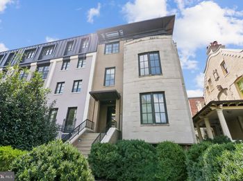 2120 Wyoming Avenue NW