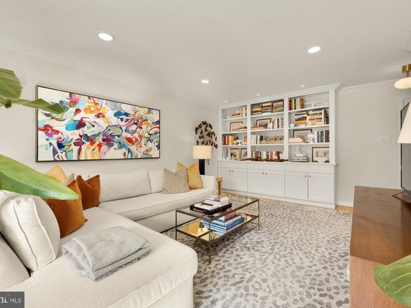 2501 Calvert Street NW 308, Washington DC 20008