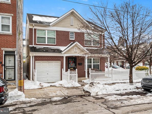 444 S Manton Street, Philadelphia PA 19147