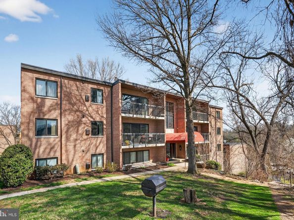3210 S 28TH Street 402, Alexandria VA 22302