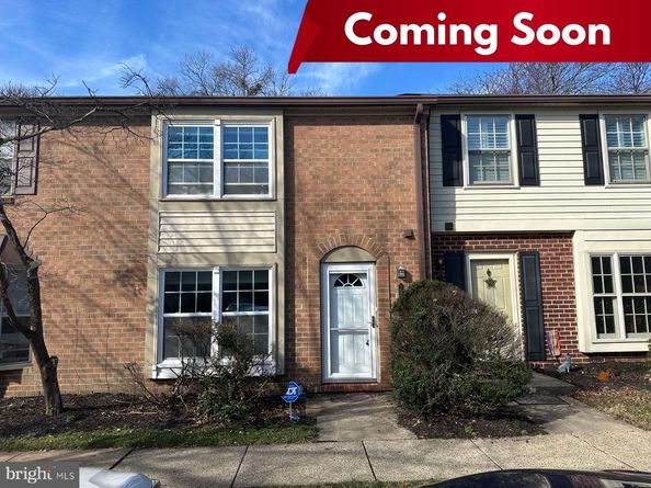 5678 Independence Circle, Alexandria VA 22312