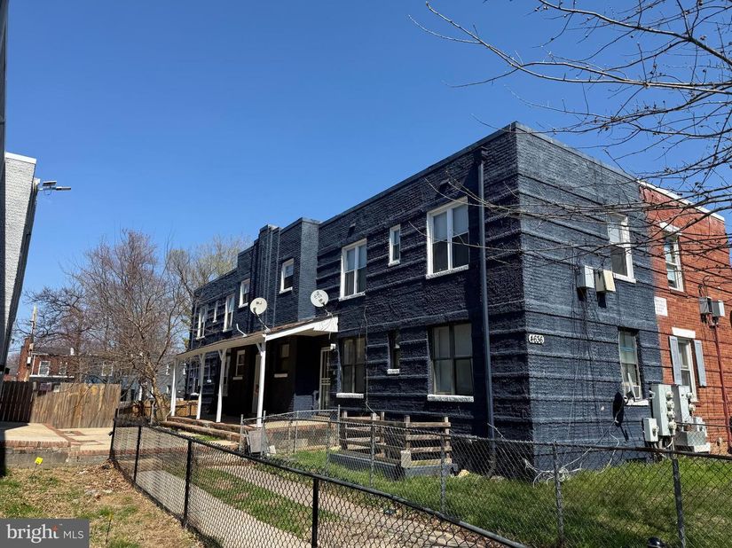 4636 Hillside Road SE, Washington DC 20019