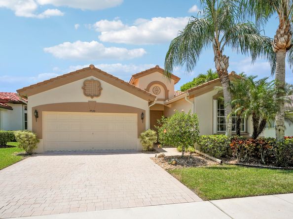 9920 Mantova Drive, Lake Worth FL 33467