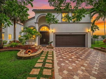 15815 SW 52nd Court