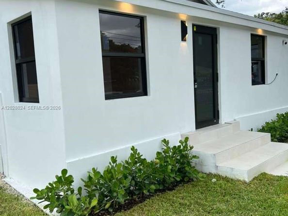 5511 NW 4th Avenue, Miami FL 33127
