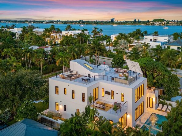 214 28th Street, West Palm Beach FL 33407
