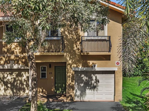 23 SE 3rd Avenue, Hallandale Beach FL 33009