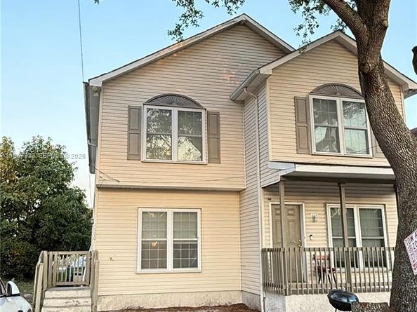 1600 SW 44th Avenue, Fort Lauderdale FL 33317
