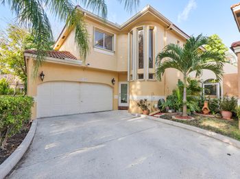 11377 Lakeview Drive