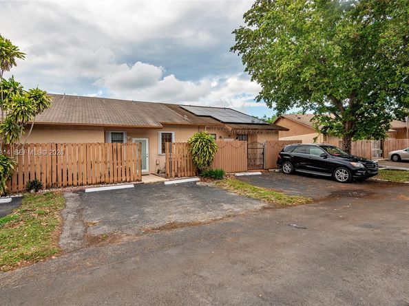 6745 NW 192nd Lane, Hialeah FL 33015