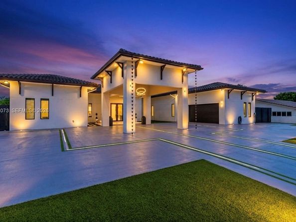 320 SW 125th Avenue, Miami FL 33184