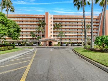 7380 S Oriole Boulevard