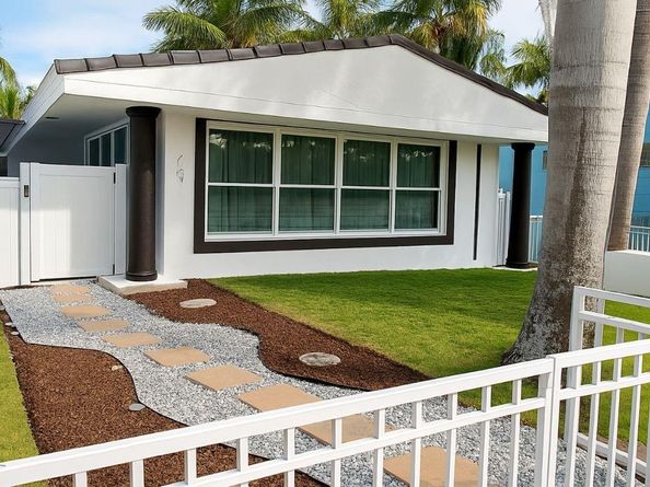 751 Hollywood Blvd, Hollywood FL 33019