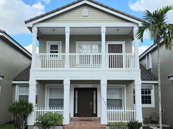 10589 NW 56th Pl, Coral Springs FL 33076