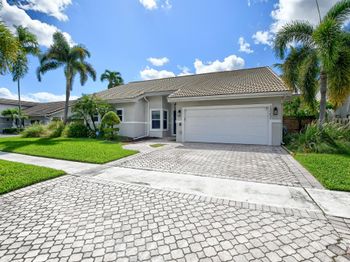 23352 Lago Mar Circle