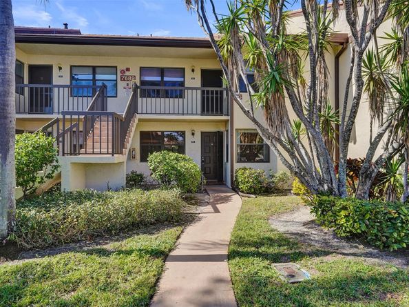 7689 Tahiti Ln 104, Lake Worth FL 33467