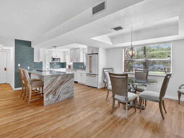 5340 NW 2nd Avenue 220, Boca Raton FL 33487