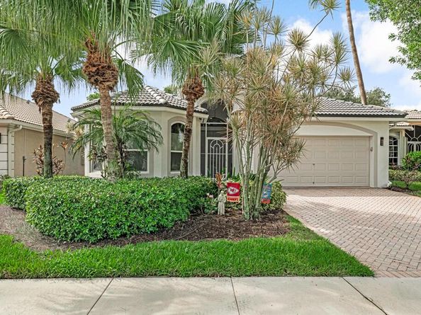 5598 Fountains Drive S, Lake Worth FL 33467