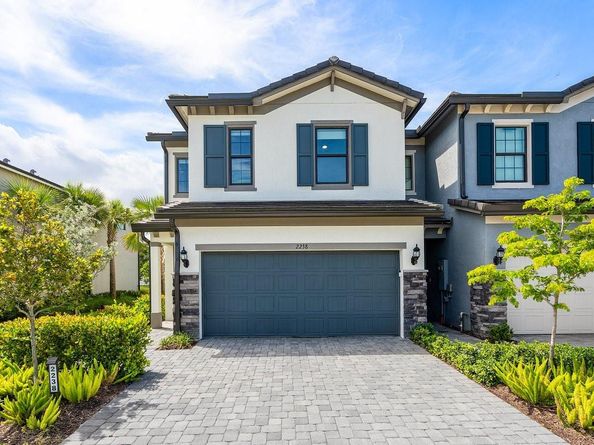 2238 Appleton Cir, Oakland Park FL 33309