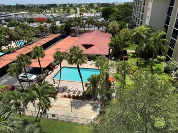 2350 NE 14th Street Cswy