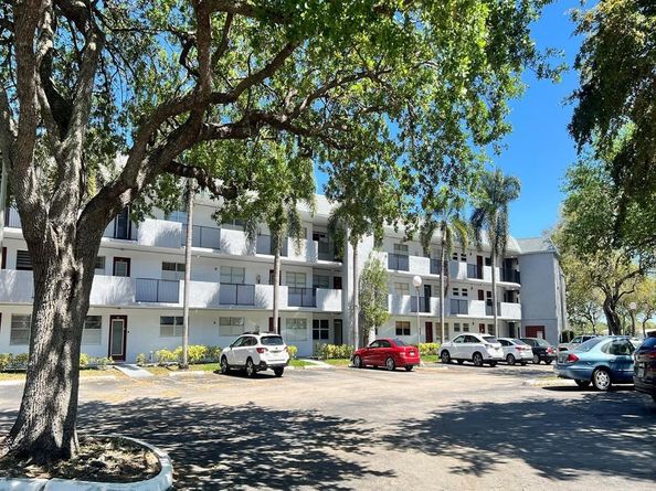 8105 NW 61st St A306, Tamarac FL 33321