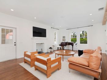 306 Marlborough Place