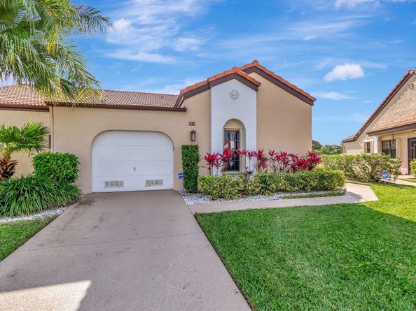 8240 Waterline Drive, Boynton Beach FL 33472