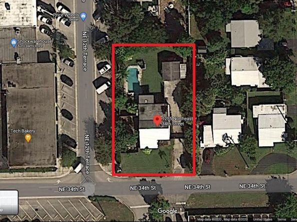 1255 NE 34 Street, Oakland Park FL 33334