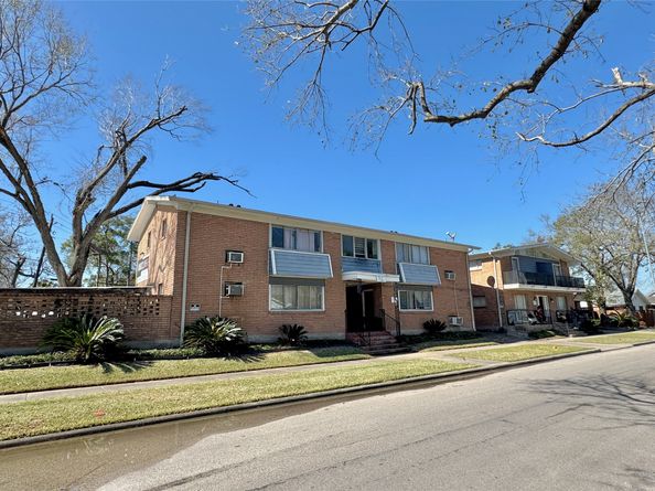 2712 Oakcliff Street, Houston TX 77023