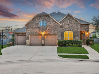 21014 Greyhawk Court