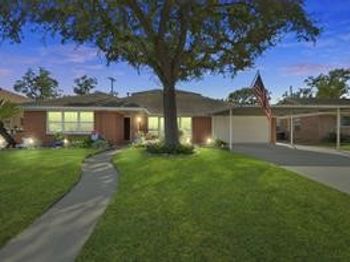 5125 Nina Lee Lane