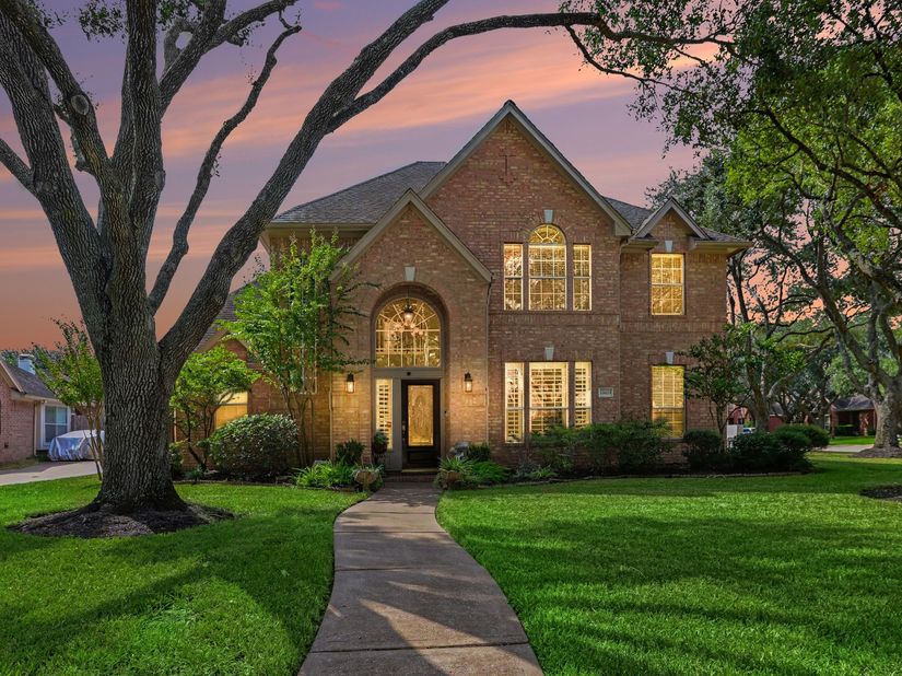 19419 Allview Lane, Houston TX 77094