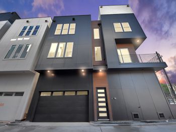 1601 W 25th Street